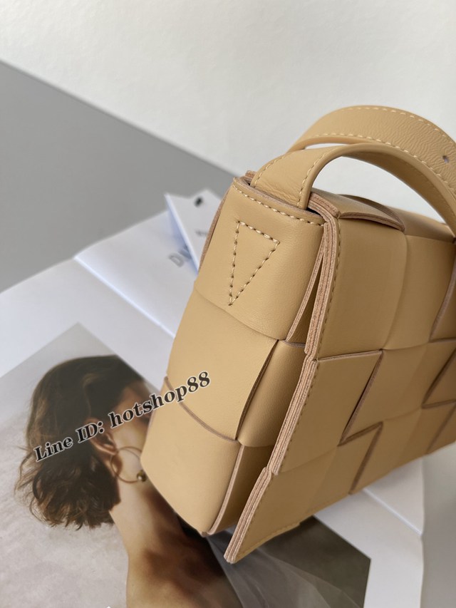 BV專櫃新款羊皮手工編織女包 葆蝶家Cassette男女斜挎手拿肩背包 578004 bbv1144